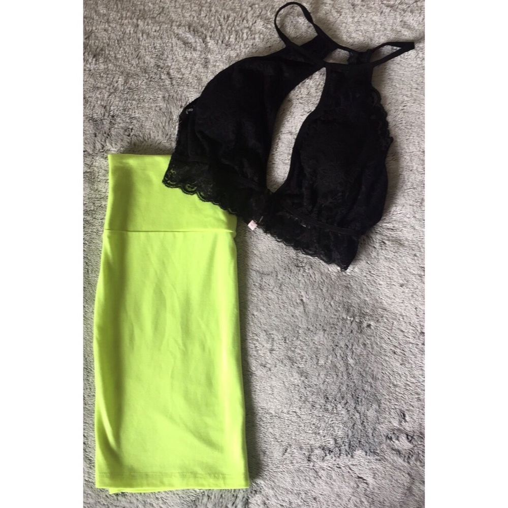 Yellow Body con skirt